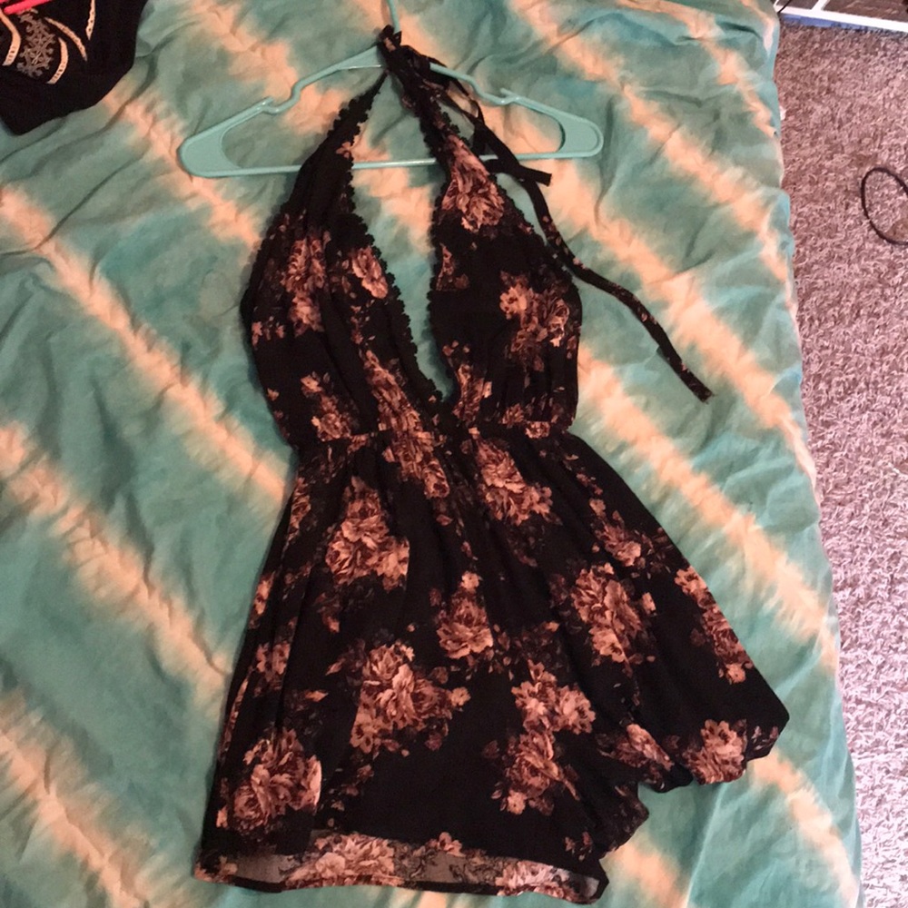 American Threads Backless Romper ! - image 2